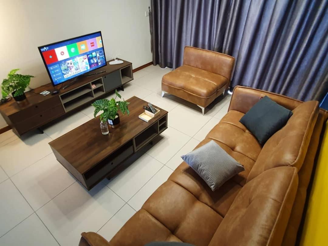 The Landmark By Katana 3Br To 4Br Luxury Seaview Landmark Homestay At Gurney 15-16Pax 无敌海景套房 Tanjung Tokong Eksteriør billede