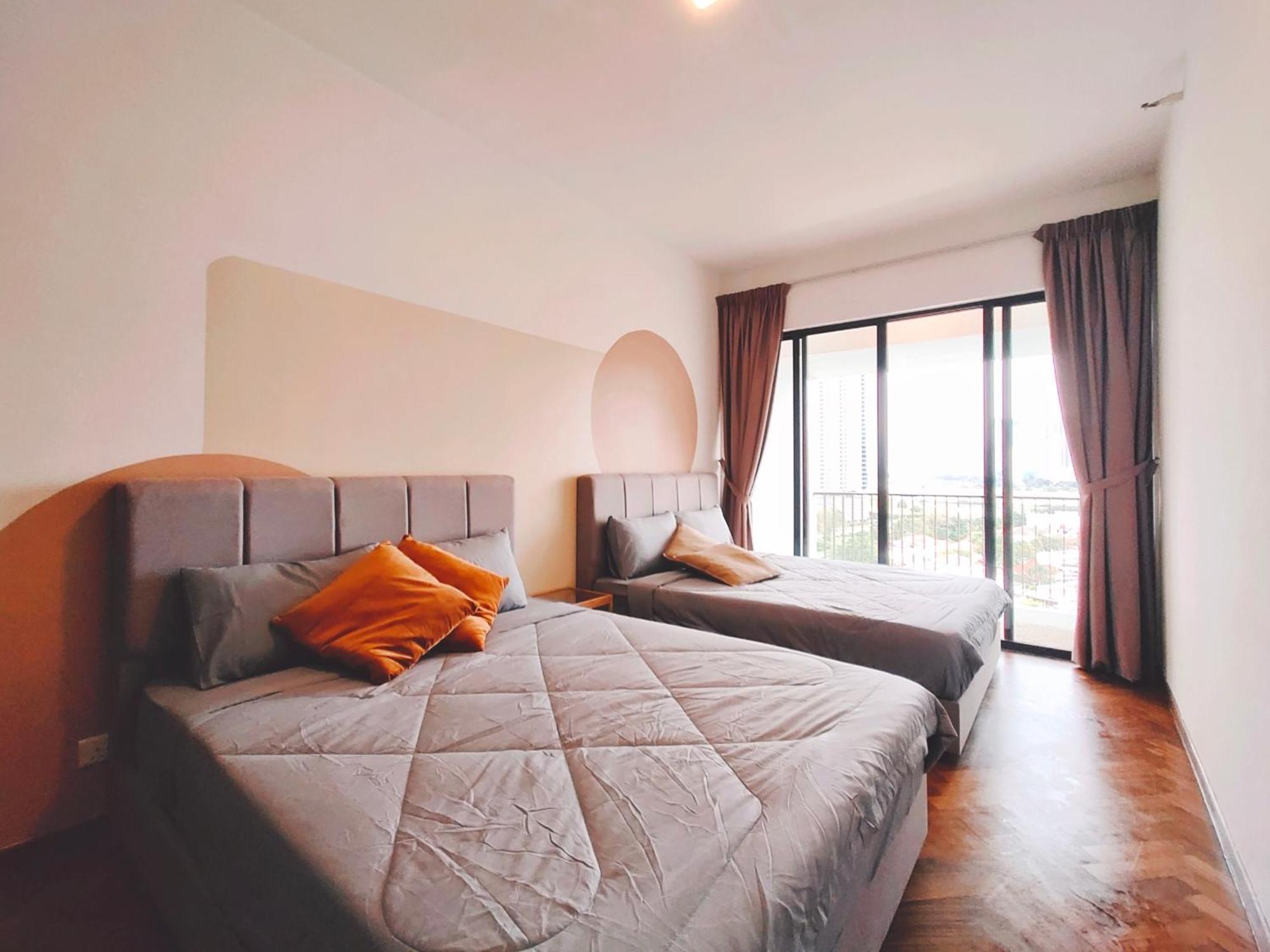 The Landmark By Katana 3Br To 4Br Luxury Seaview Landmark Homestay At Gurney 15-16Pax 无敌海景套房 Tanjung Tokong Eksteriør billede