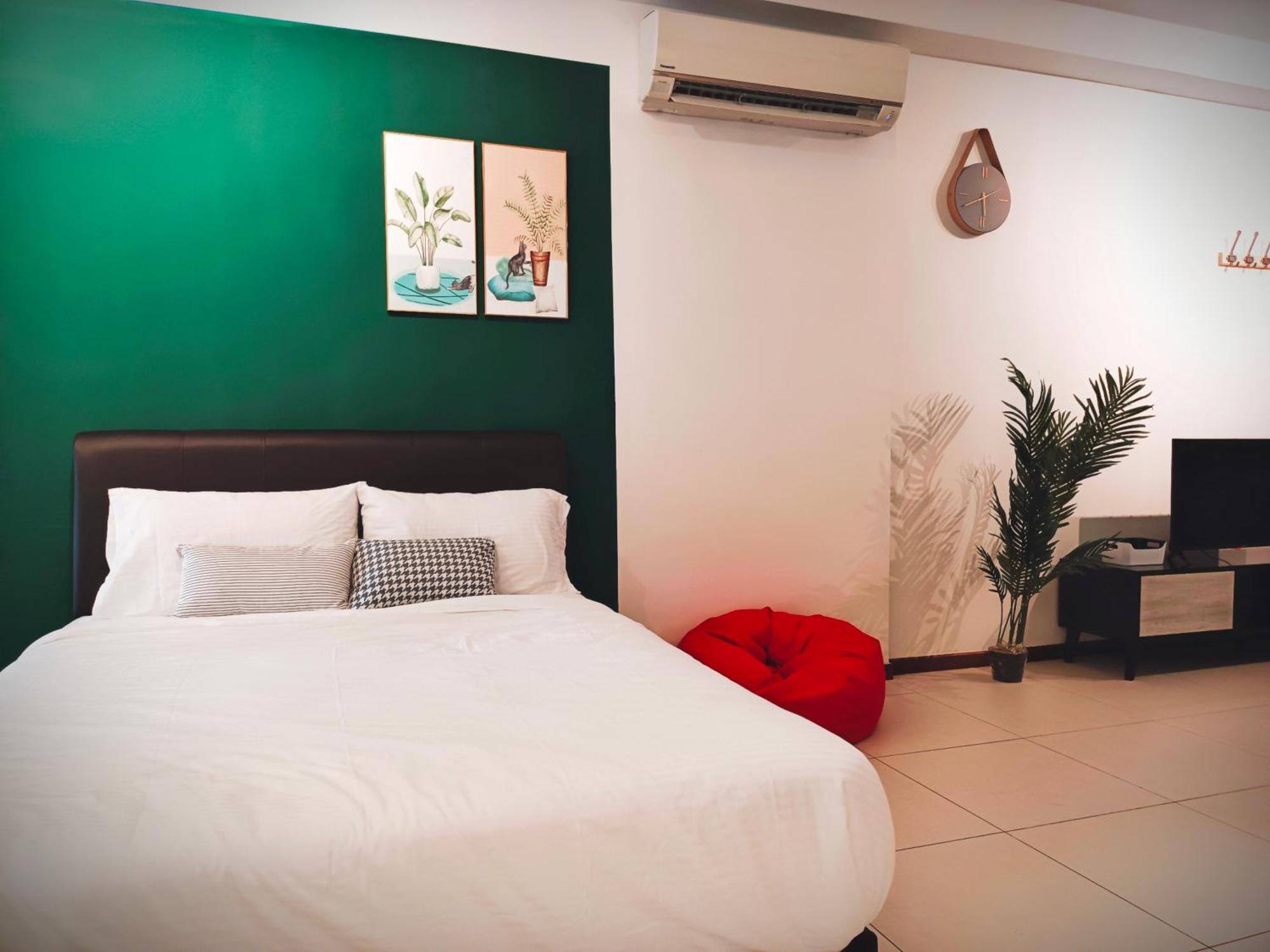 The Landmark By Katana 3Br To 4Br Luxury Seaview Landmark Homestay At Gurney 15-16Pax 无敌海景套房 Tanjung Tokong Eksteriør billede