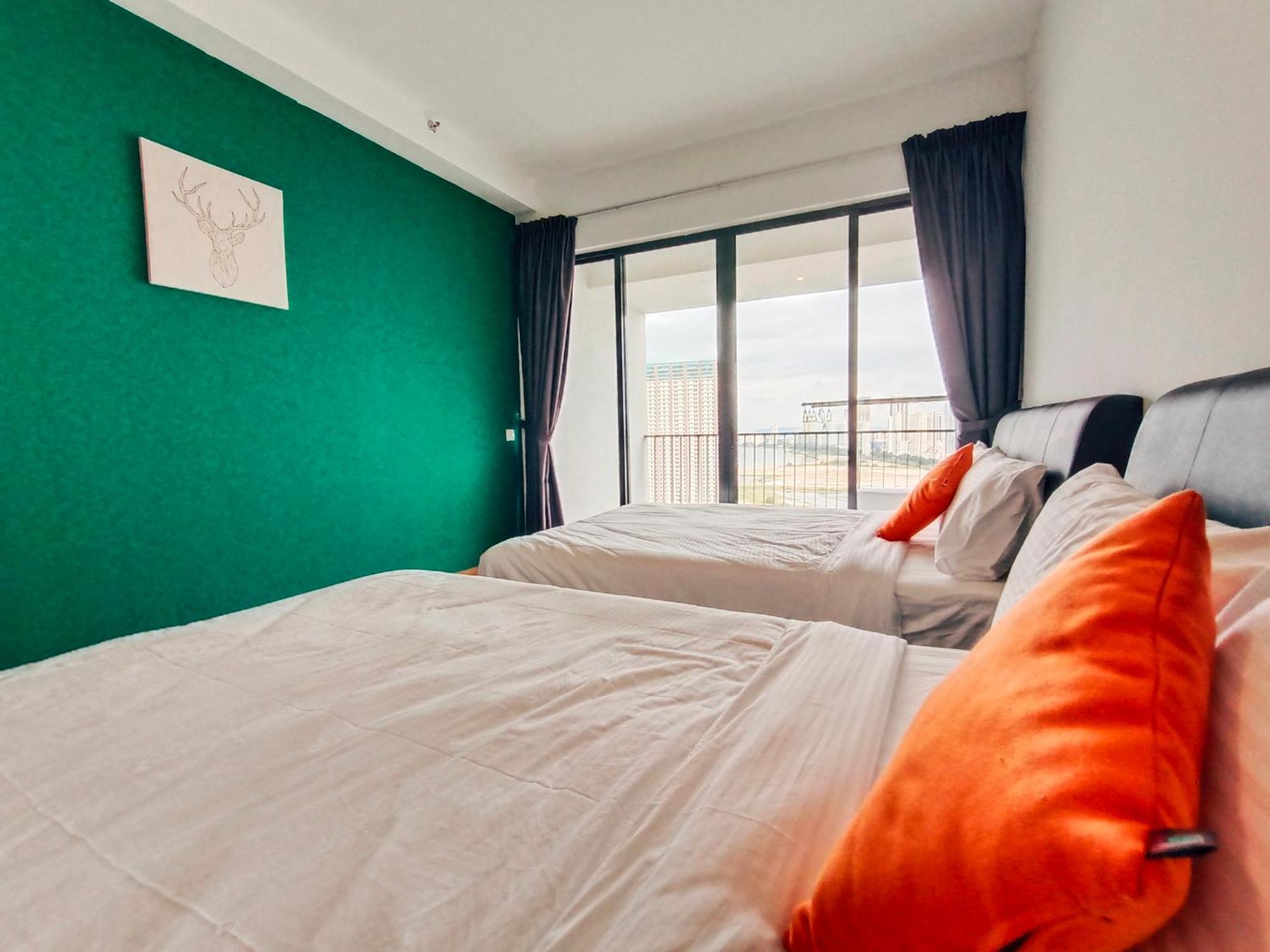 The Landmark By Katana 3Br To 4Br Luxury Seaview Landmark Homestay At Gurney 15-16Pax 无敌海景套房 Tanjung Tokong Eksteriør billede